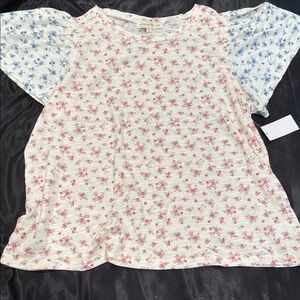 Floral Short Sleeve Women's Tee with Pink and Blue Accents
